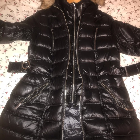 Genuine coyote trim belted puffer - Picture 5 of 8